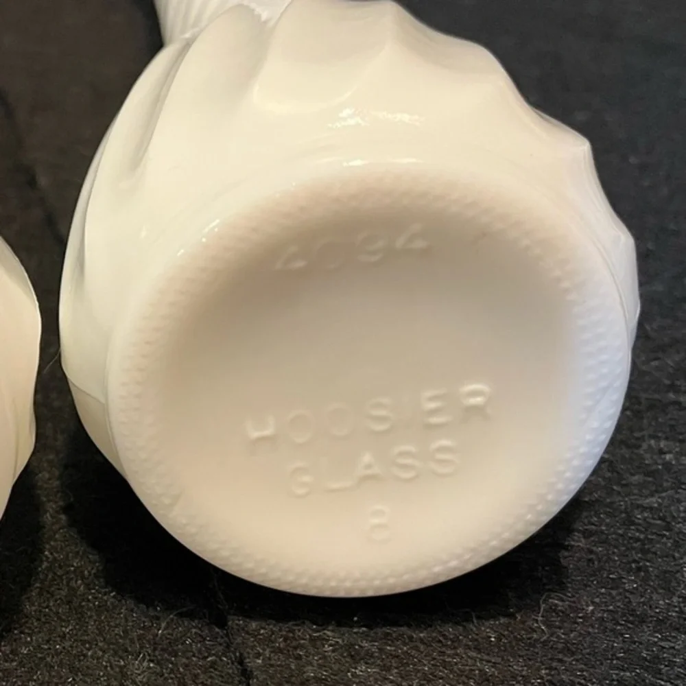 Vintage White Milk Glass Bud Vase Set of Two - Picture 10 of 11